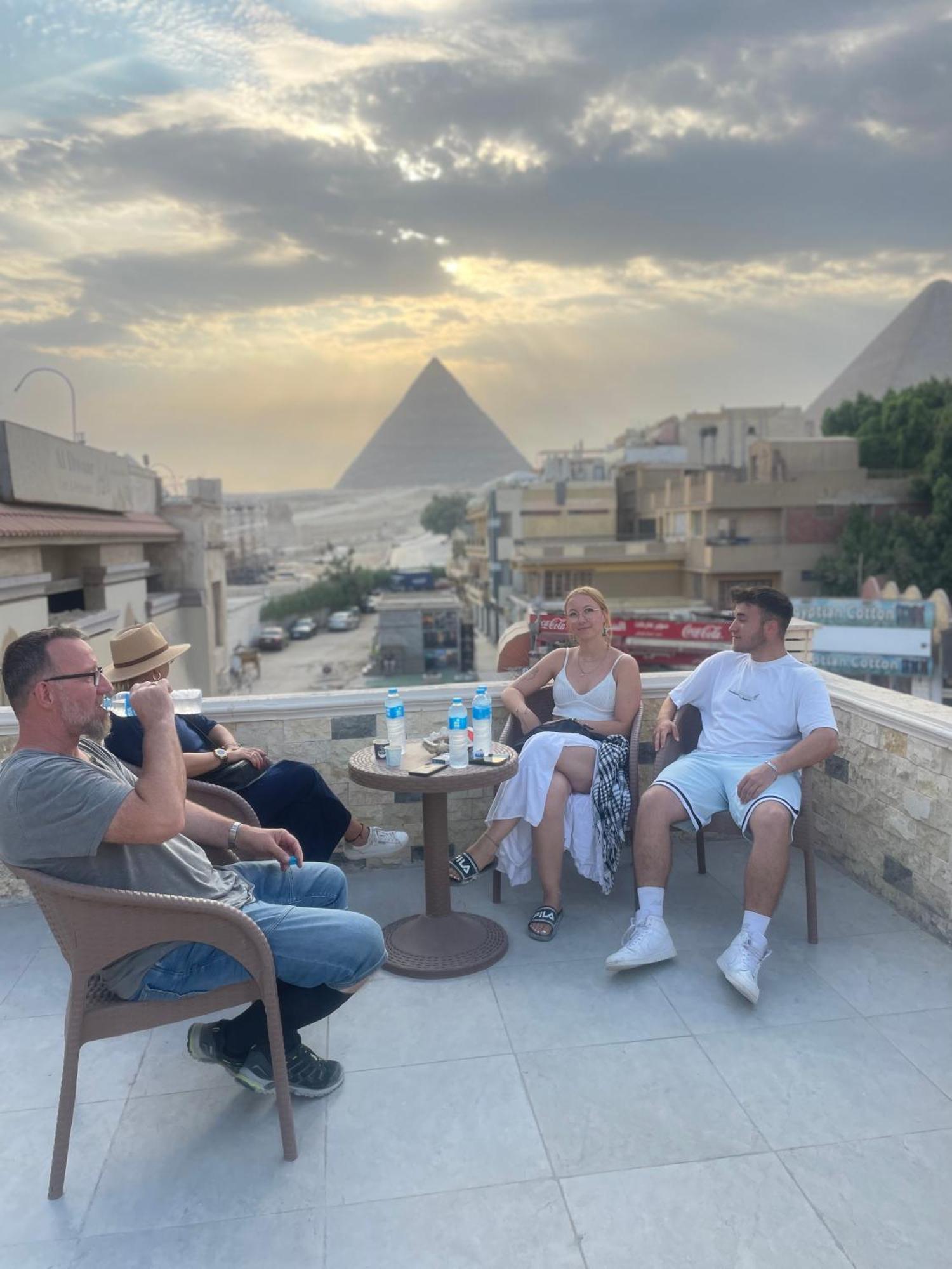 King Ali Pyramids View Inn Kafrat al Jabal Екстер'єр фото