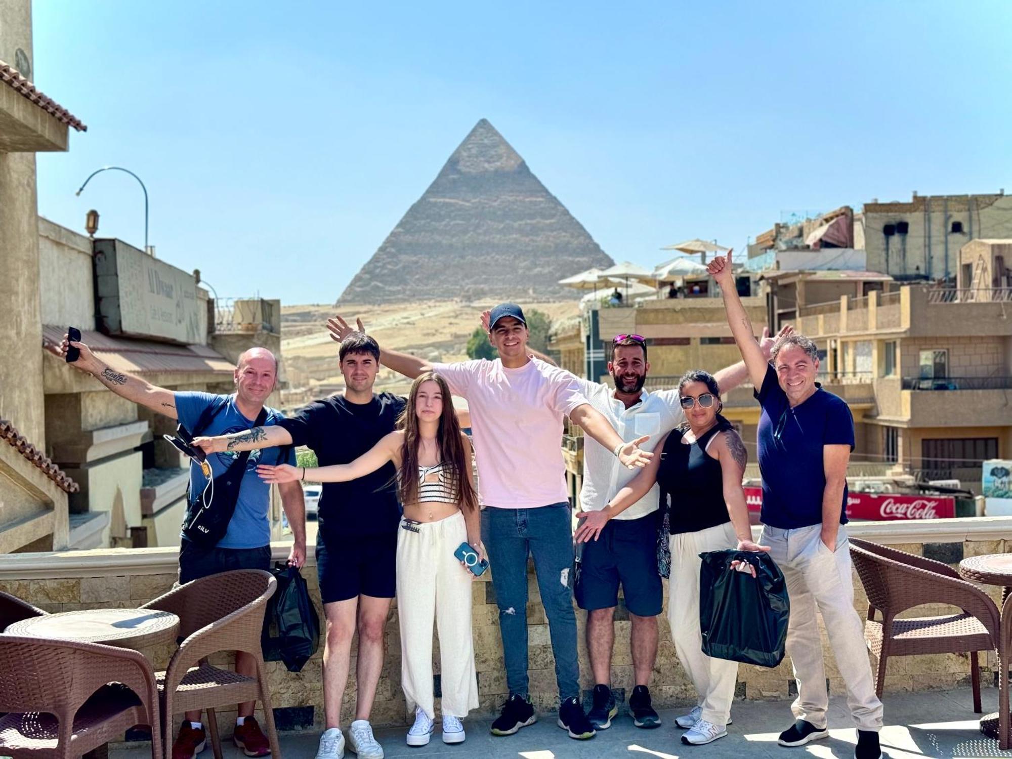 King Ali Pyramids View Inn Kafrat al Jabal Екстер'єр фото