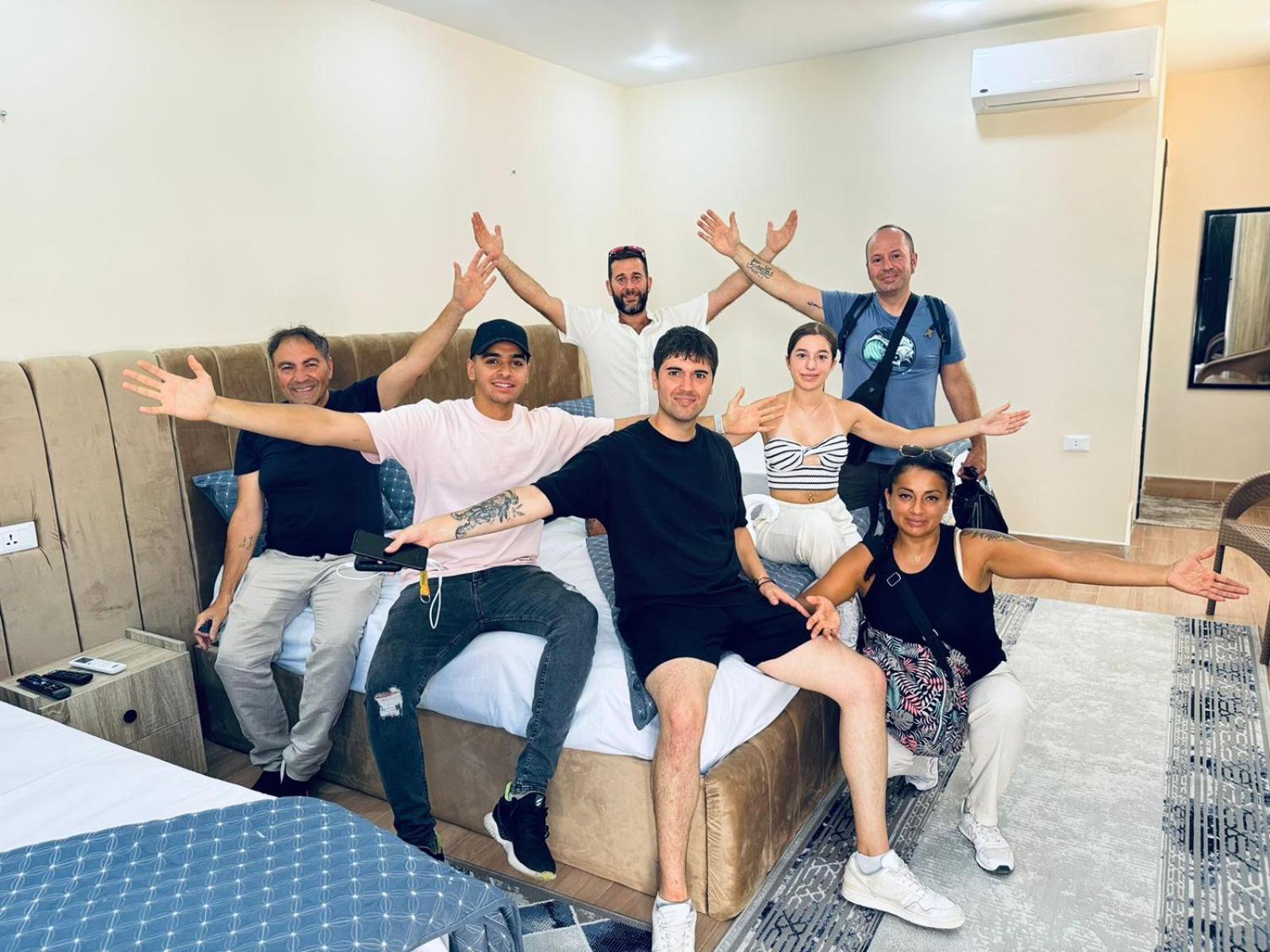 King Ali Pyramids View Inn Kafrat al Jabal Екстер'єр фото